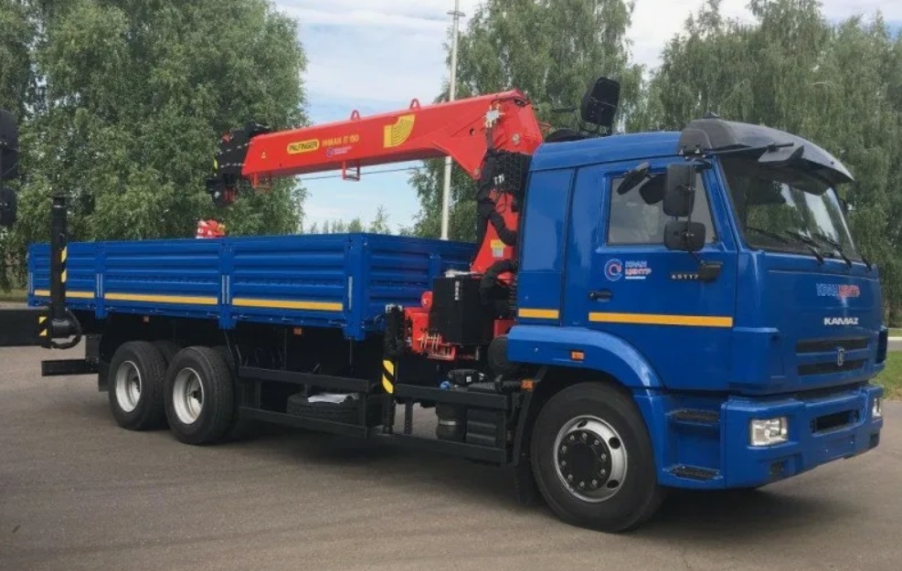 Бортовой автомобиль КАМАЗ 65117 c КМУ Hangil HGC 976