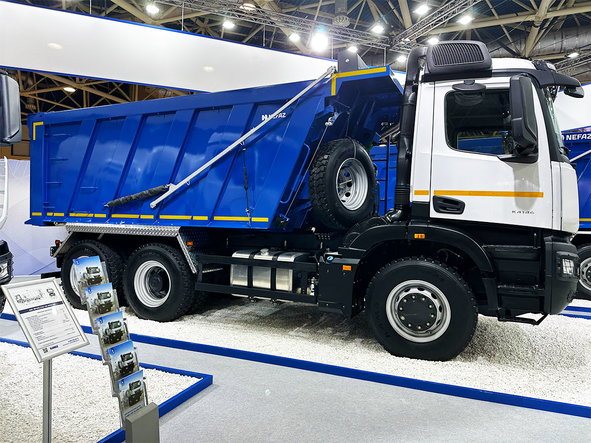 Самосвал KAMAZ-6595