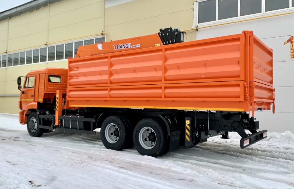Самосвал камаз 43118 с КМУ Hangil HGC 986